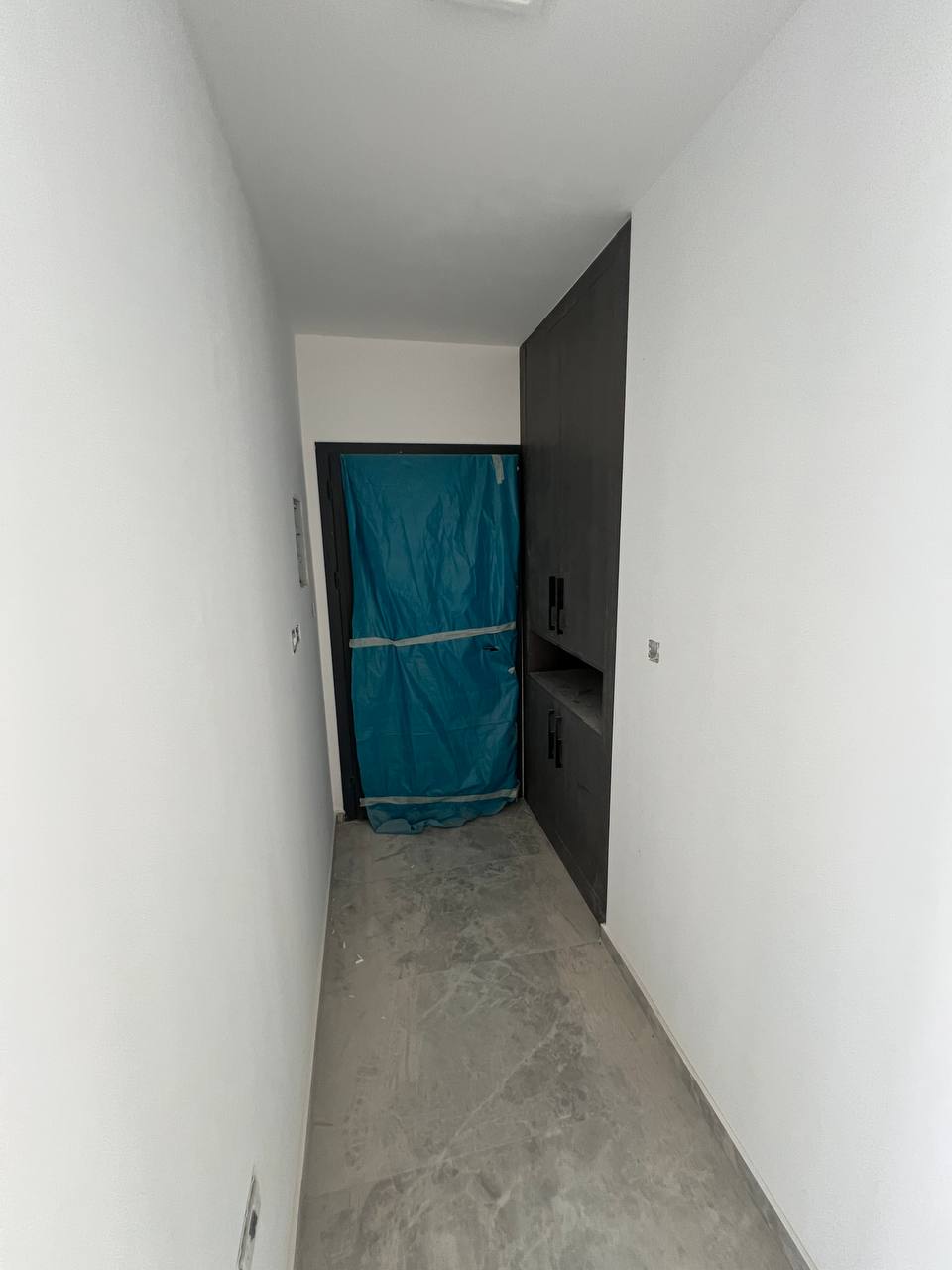 3-bedroom apartment with a front garden in Yenibogazici 