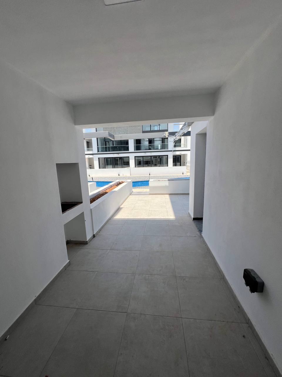 3-bedroom apartment with a front garden in Yenibogazici  - thumbnail 13